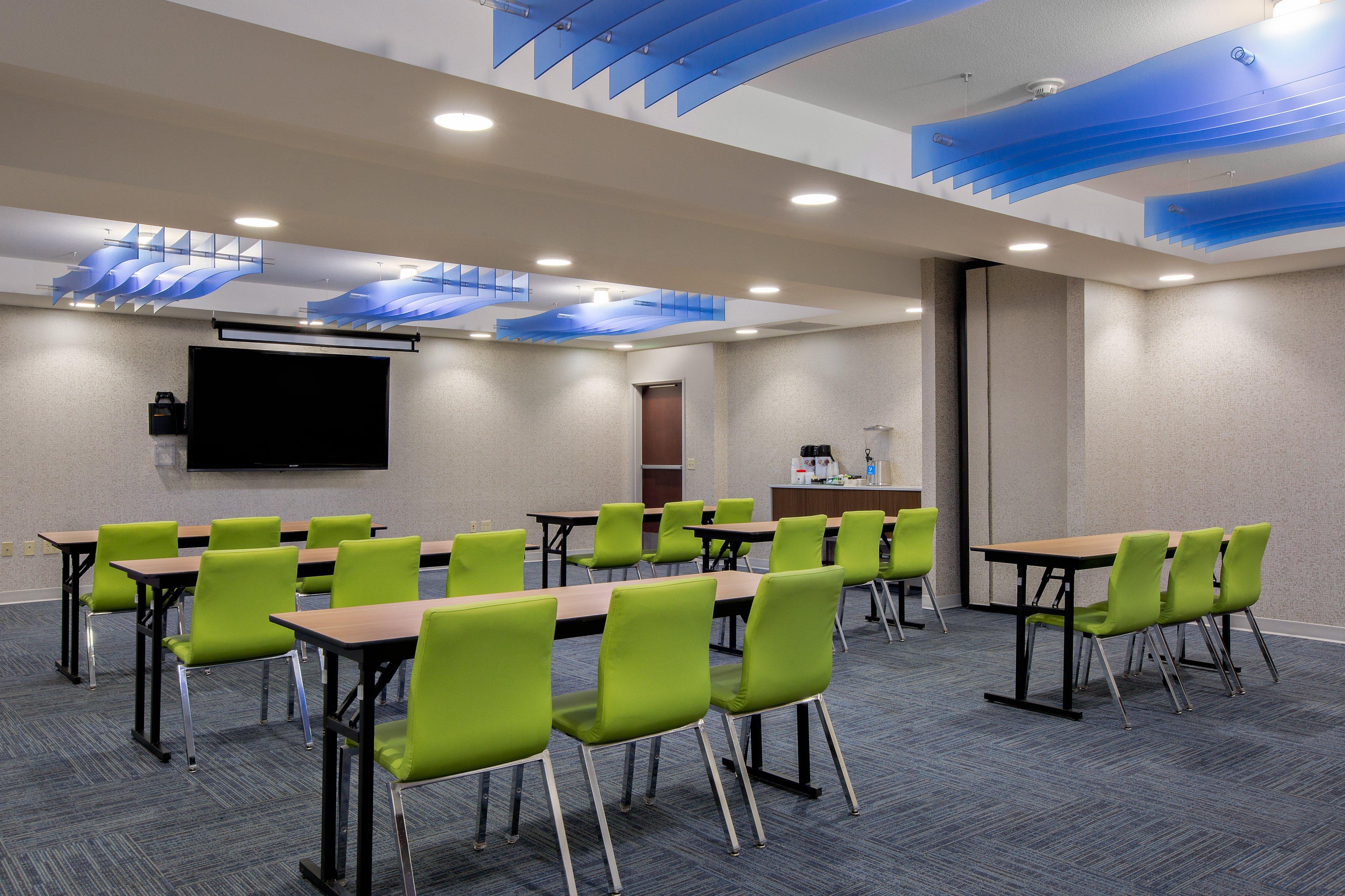 Holiday Inn Express Hotel & Suites Ontario By Ihg Exterior photo