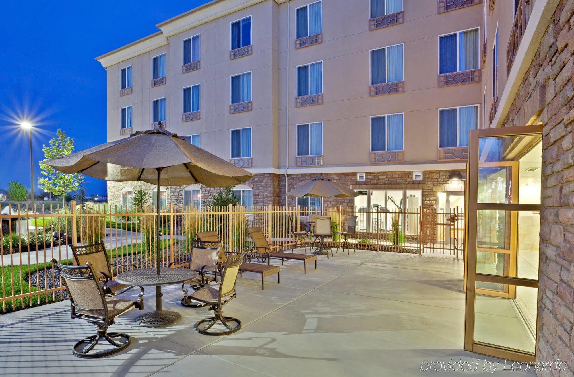 Holiday Inn Express Hotel & Suites Ontario By Ihg Exterior photo